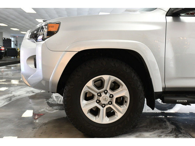 SILVER, 2019 TOYOTA 4RUNNER Thumnail Image 18