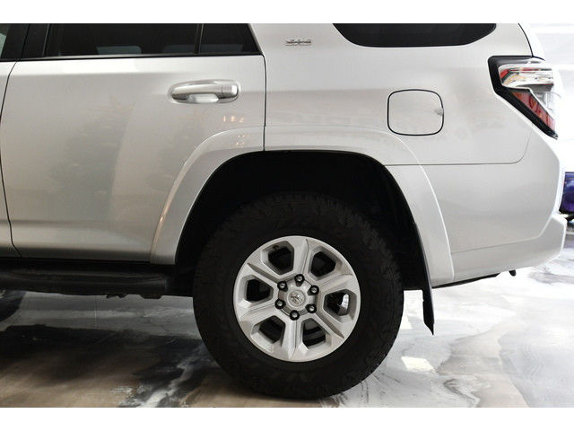 SILVER, 2019 TOYOTA 4RUNNER Thumnail Image 20