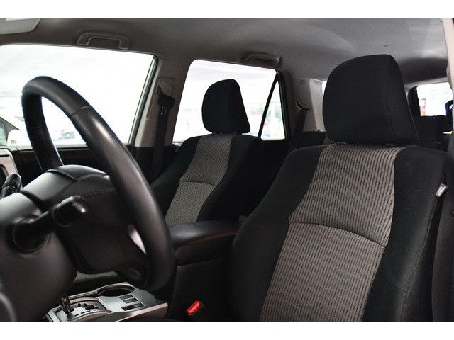 SILVER, 2019 TOYOTA 4RUNNER Thumnail Image 30