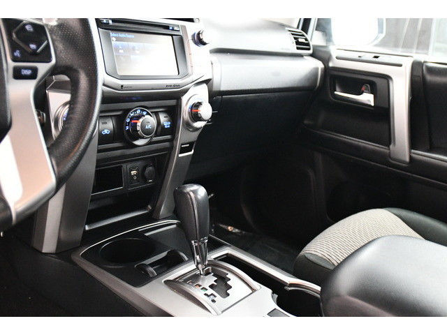 SILVER, 2019 TOYOTA 4RUNNER Thumnail Image 31