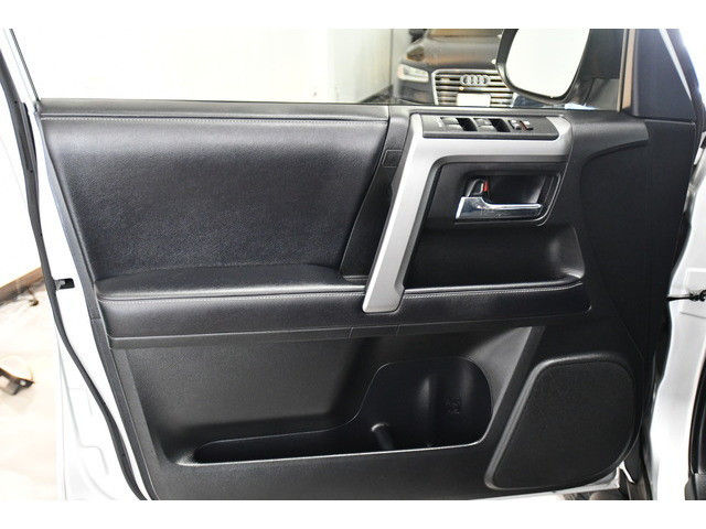 SILVER, 2019 TOYOTA 4RUNNER Thumnail Image 35