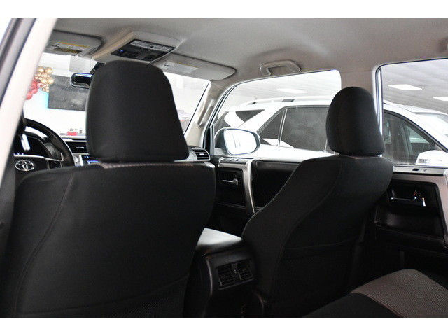 SILVER, 2019 TOYOTA 4RUNNER Thumnail Image 38