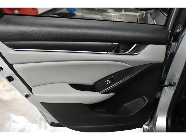 SILVER, 2019 HONDA ACCORD Thumnail Image 30