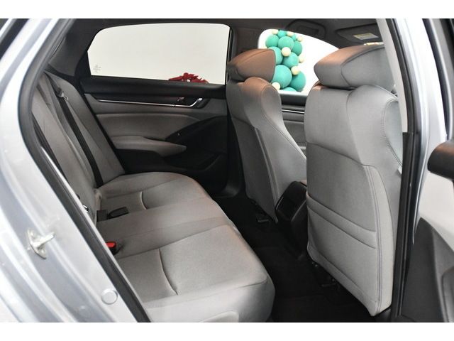 SILVER, 2019 HONDA ACCORD Thumnail Image 32