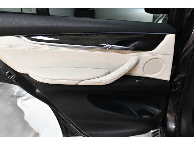 GRAY, 2016 BMW X5 Thumnail Image 38