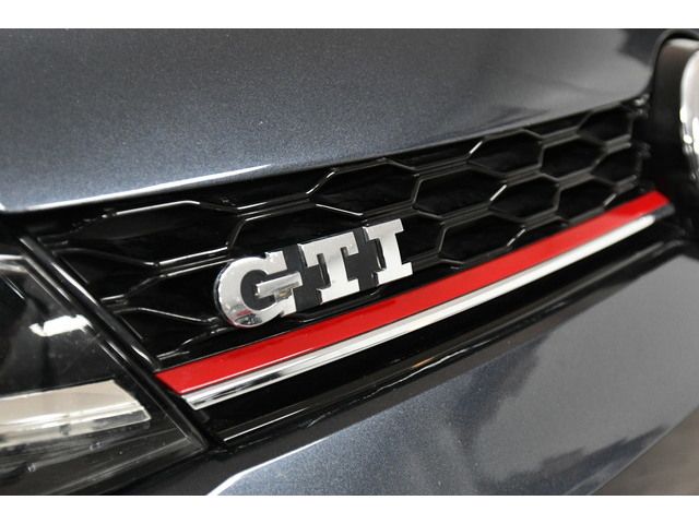 GRAY, 2018 VOLKSWAGEN GOLF GTI Thumnail Image 17