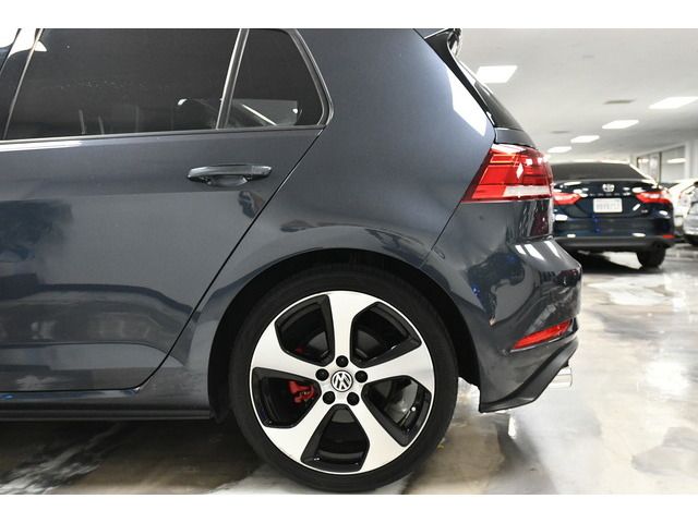 GRAY, 2018 VOLKSWAGEN GOLF GTI Thumnail Image 22