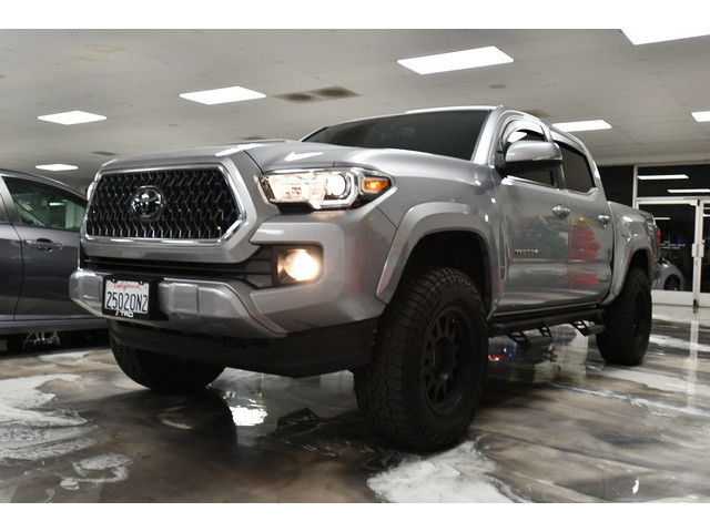 SILVER, 2018 TOYOTA TACOMA Thumnail Image 68