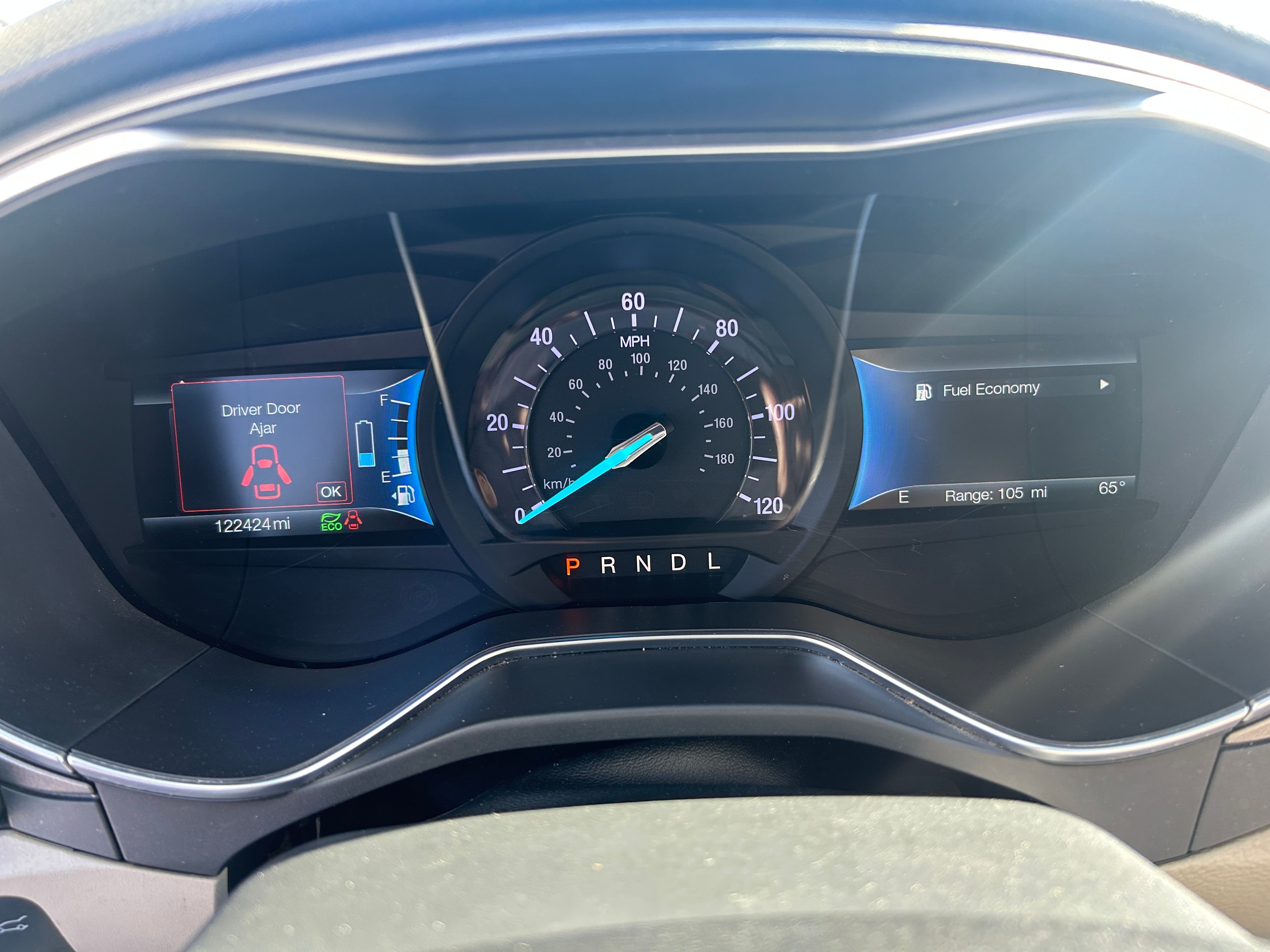 RED, 2018 FORD FUSION Thumnail Image 23