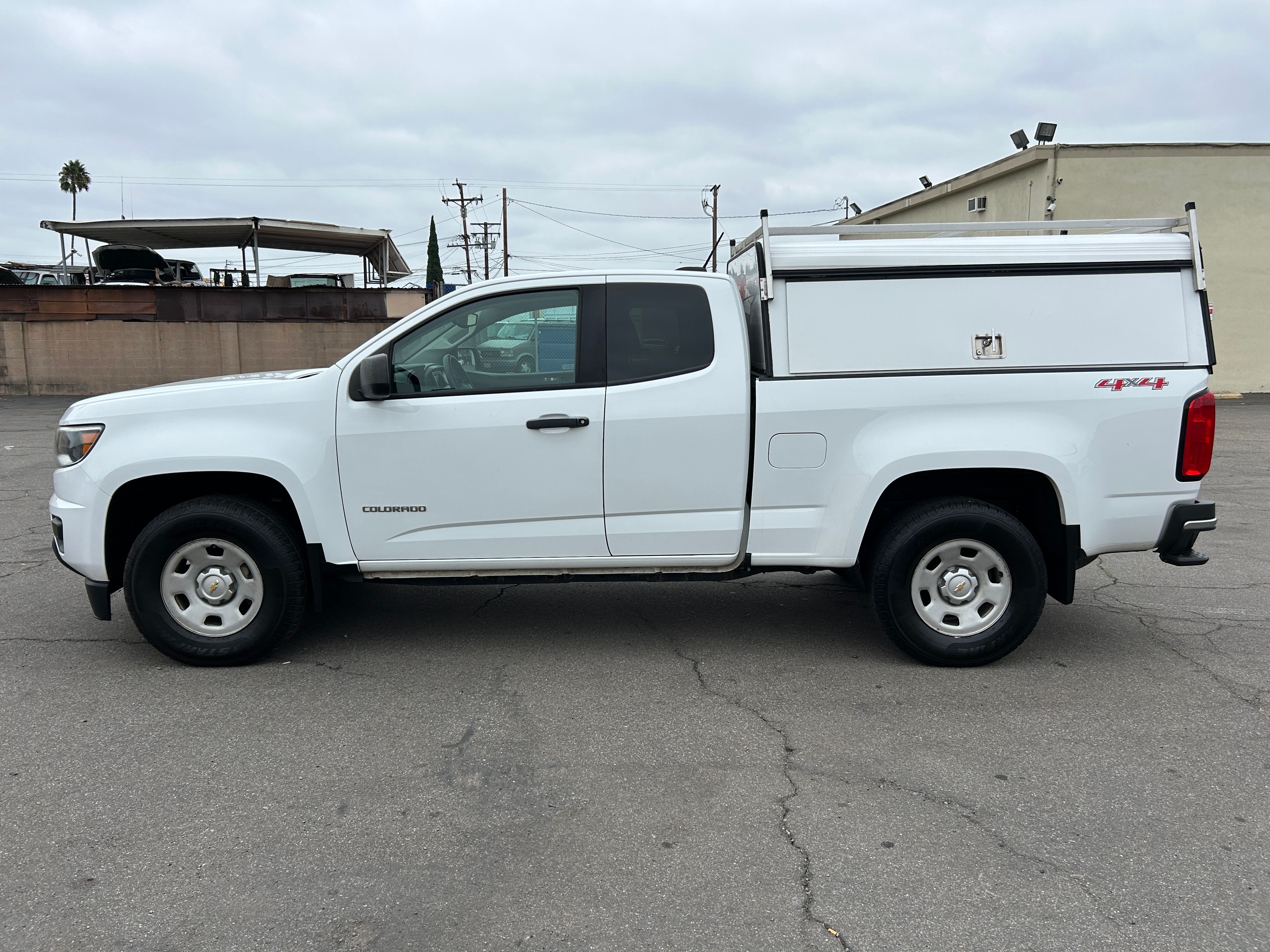 WHITE, 2018 CHEVROLET COLORADO EXTENDED CAB Thumnail Image 9
