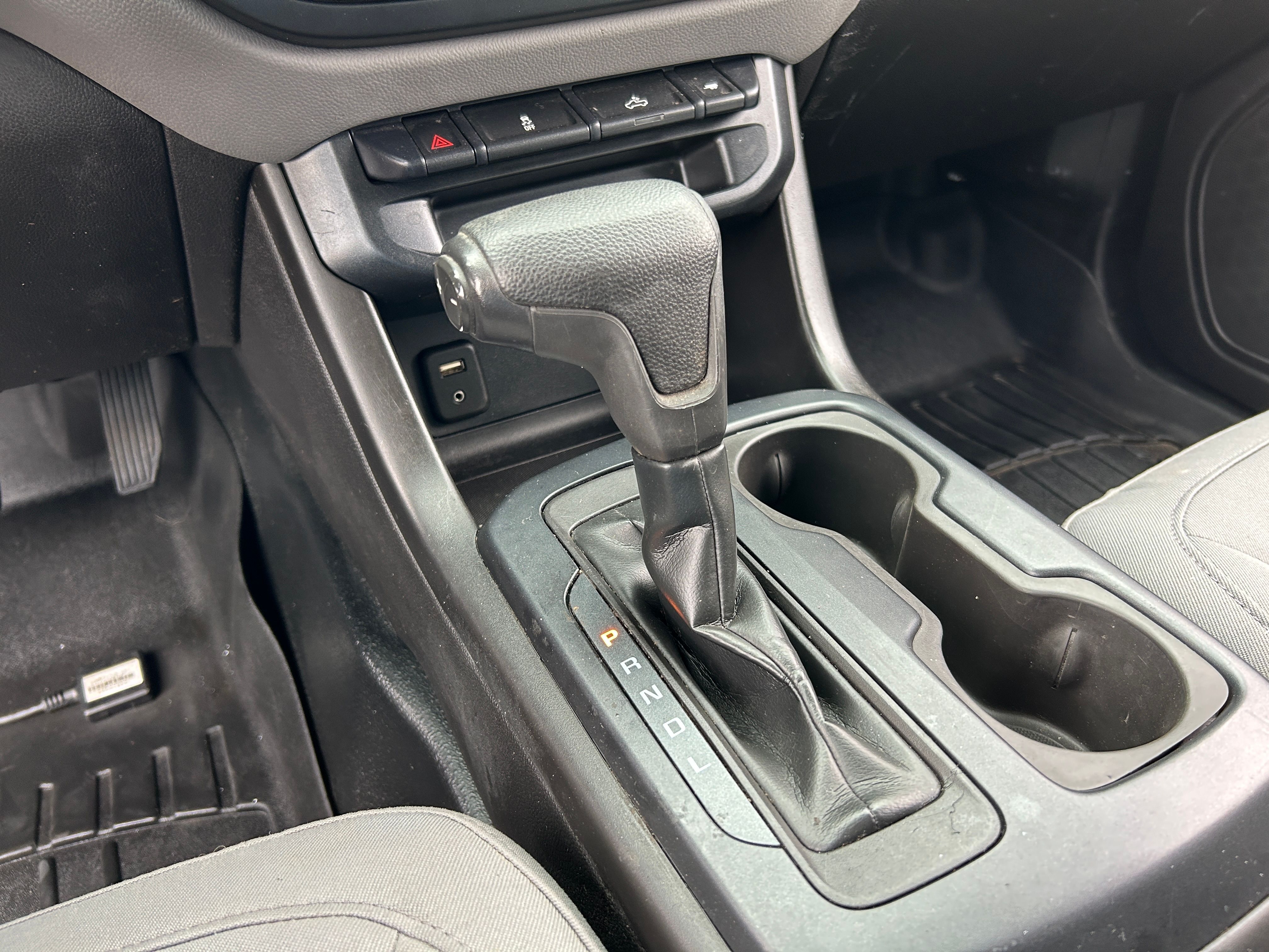 WHITE, 2018 CHEVROLET COLORADO EXTENDED CAB Thumnail Image 25