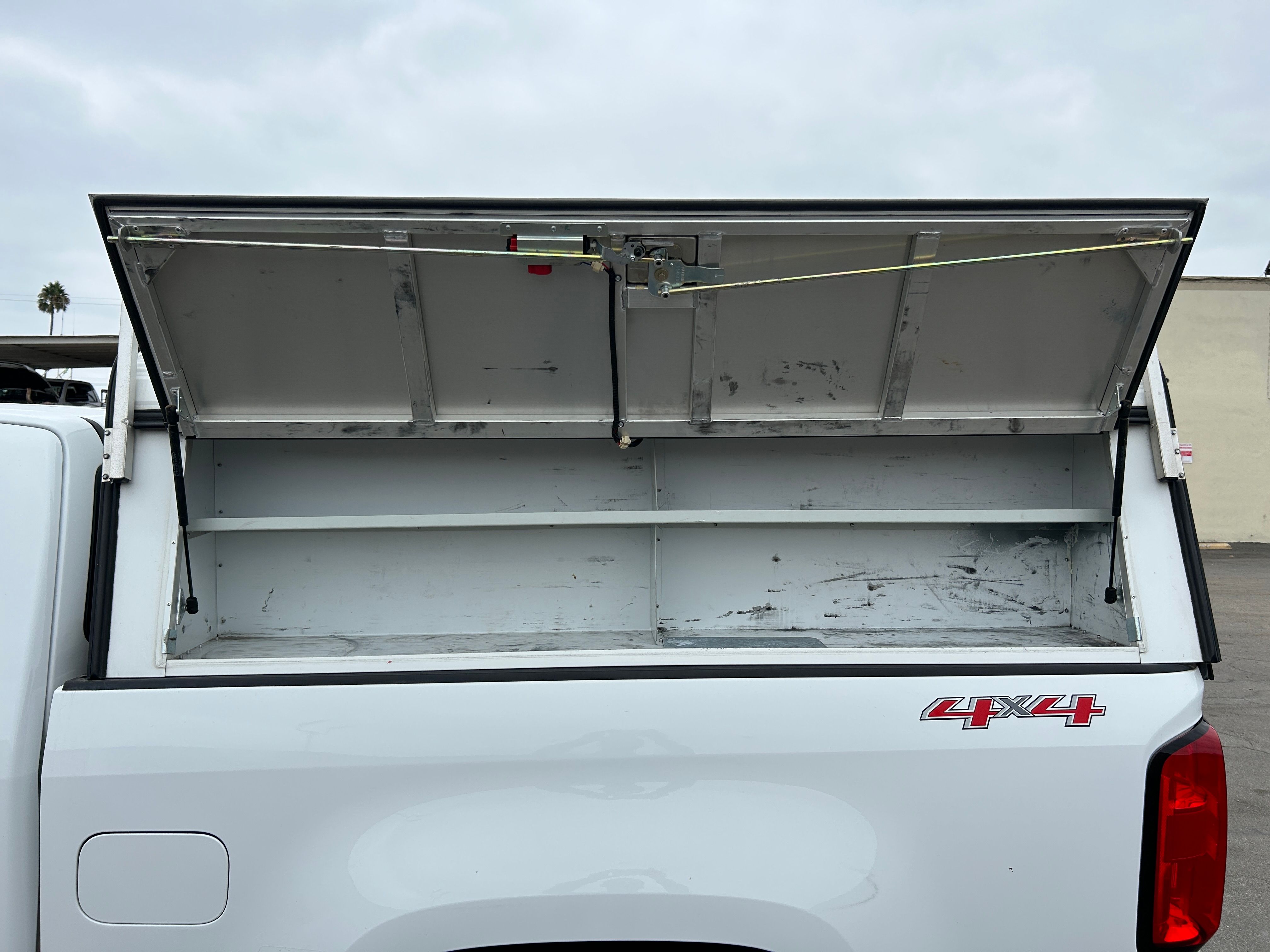 WHITE, 2018 CHEVROLET COLORADO EXTENDED CAB Thumnail Image 28