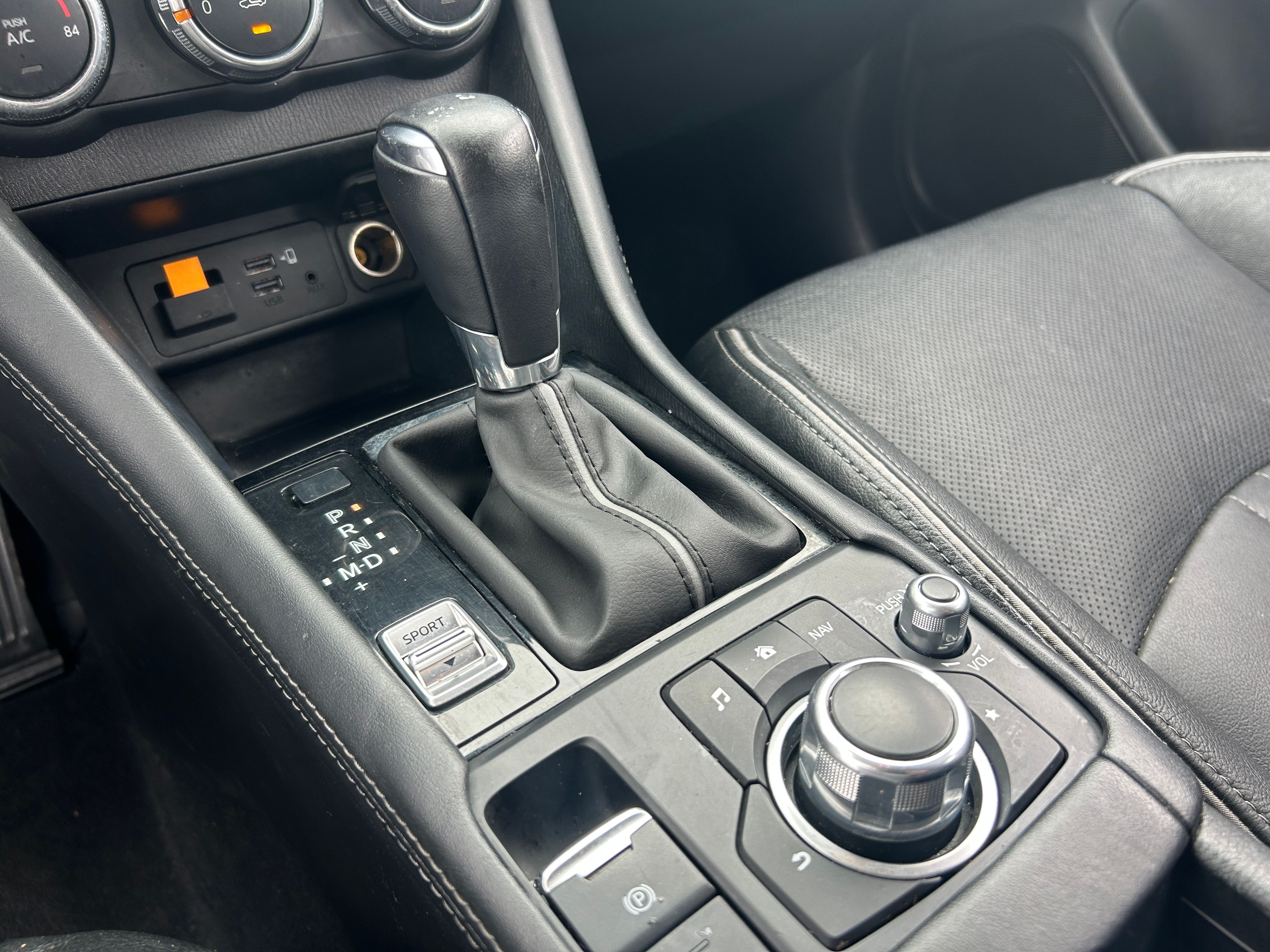 BEIGE, 2019 MAZDA CX-3 Thumnail Image 26
