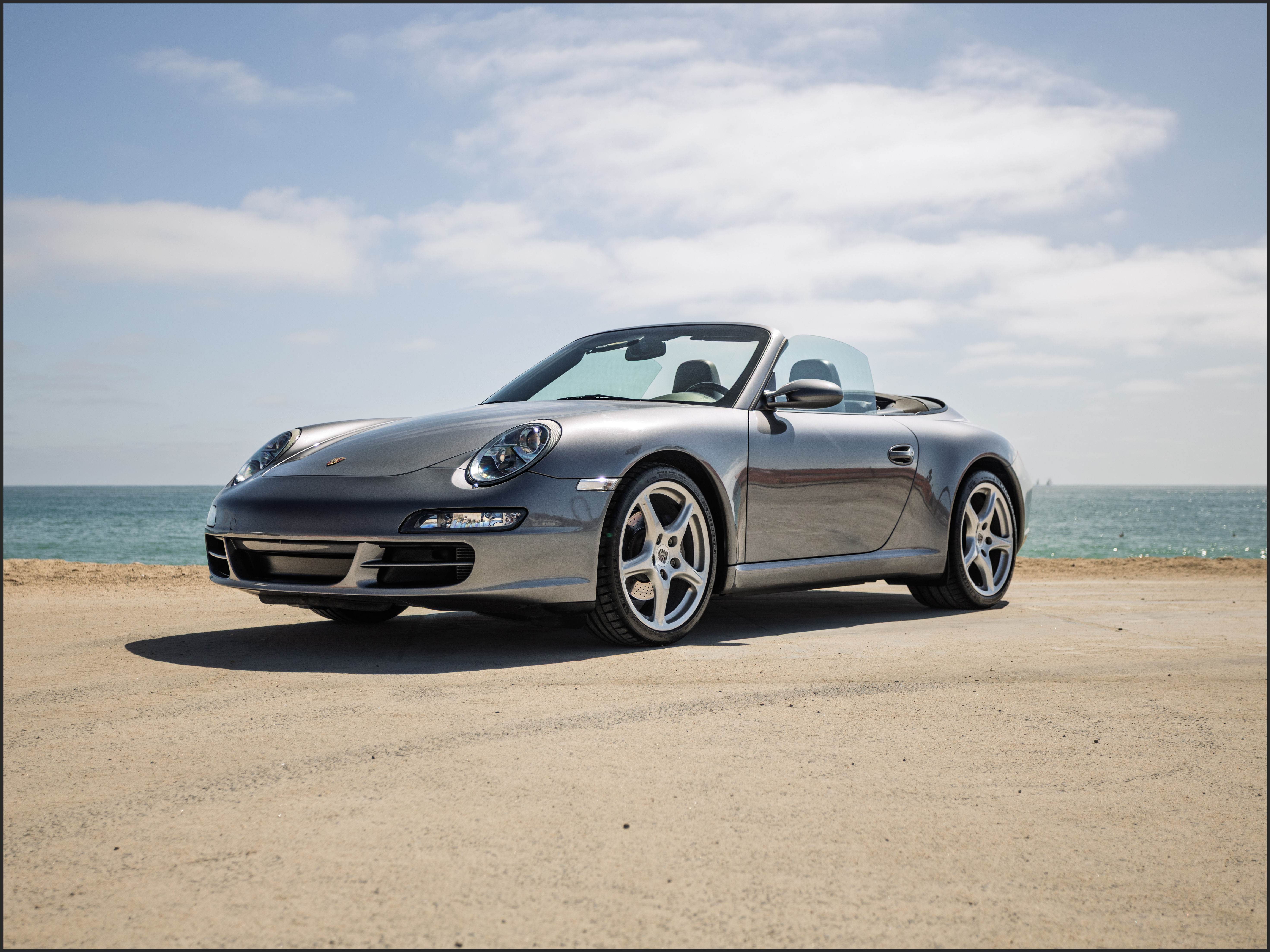 2005 PORSCHE 911 Image 