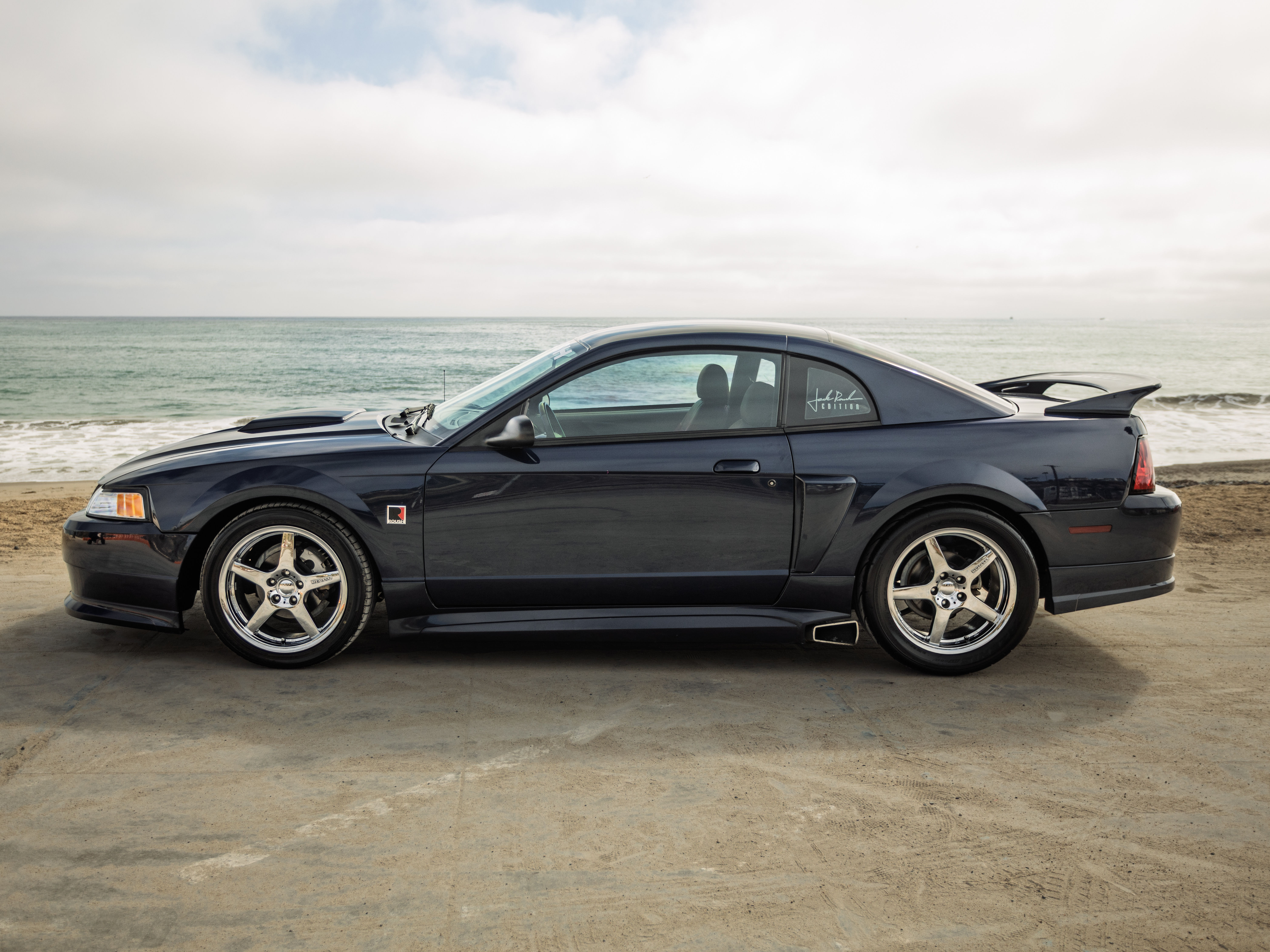 BLUE, 2002 FORD MUSTANG Image 9