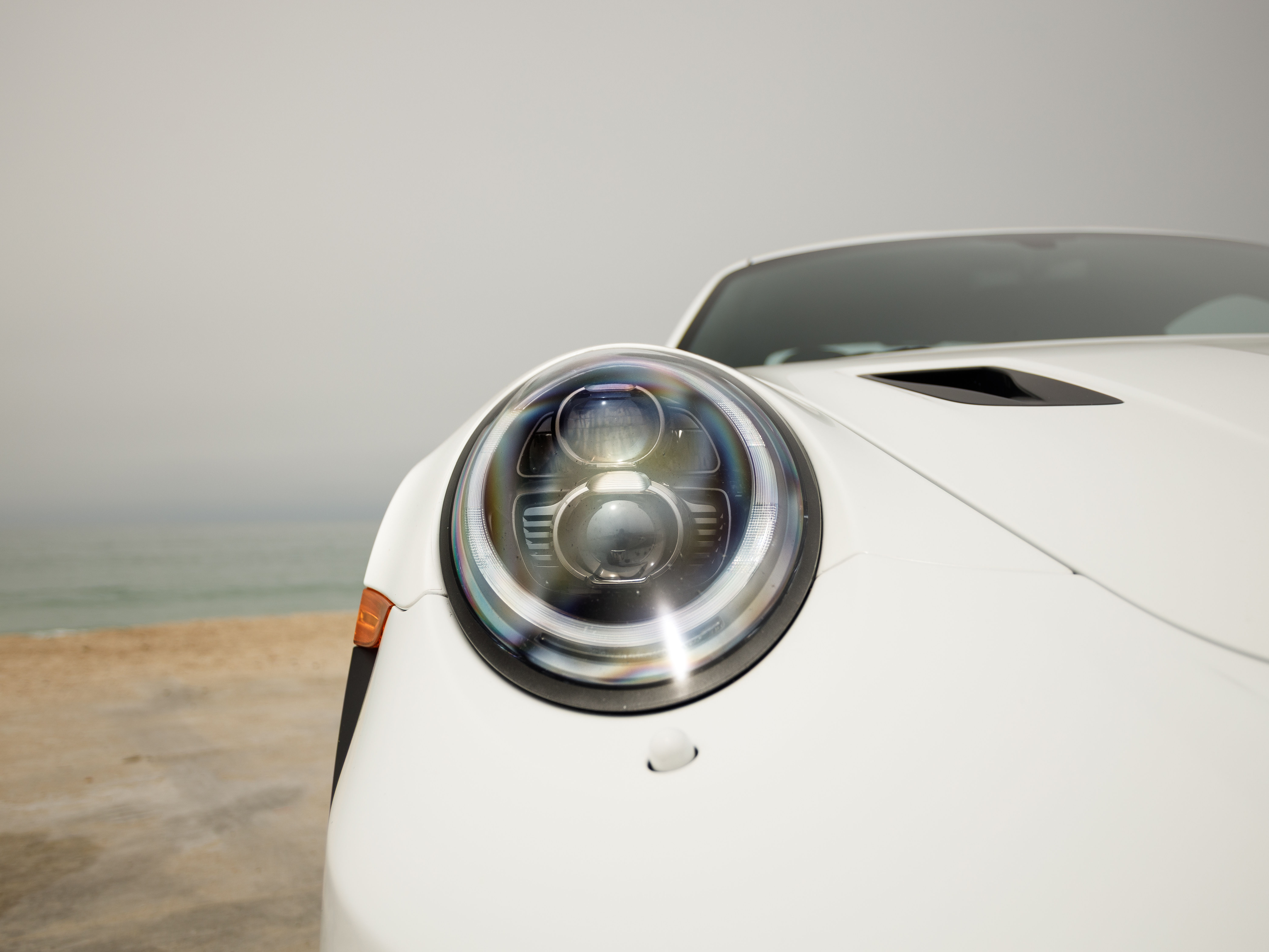 2019 PORSCHE 911 Image 10