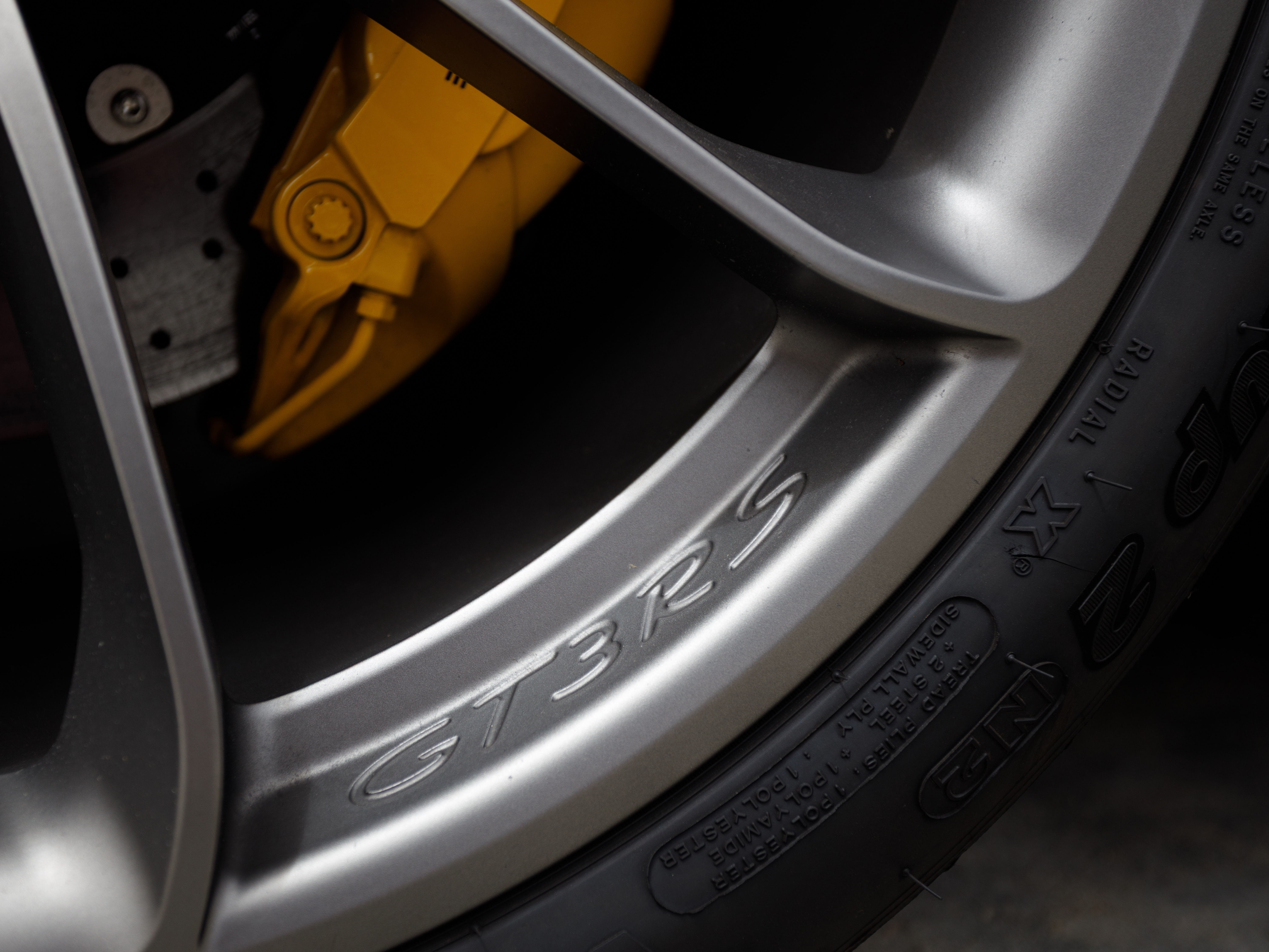 2019 PORSCHE 911 Image 15