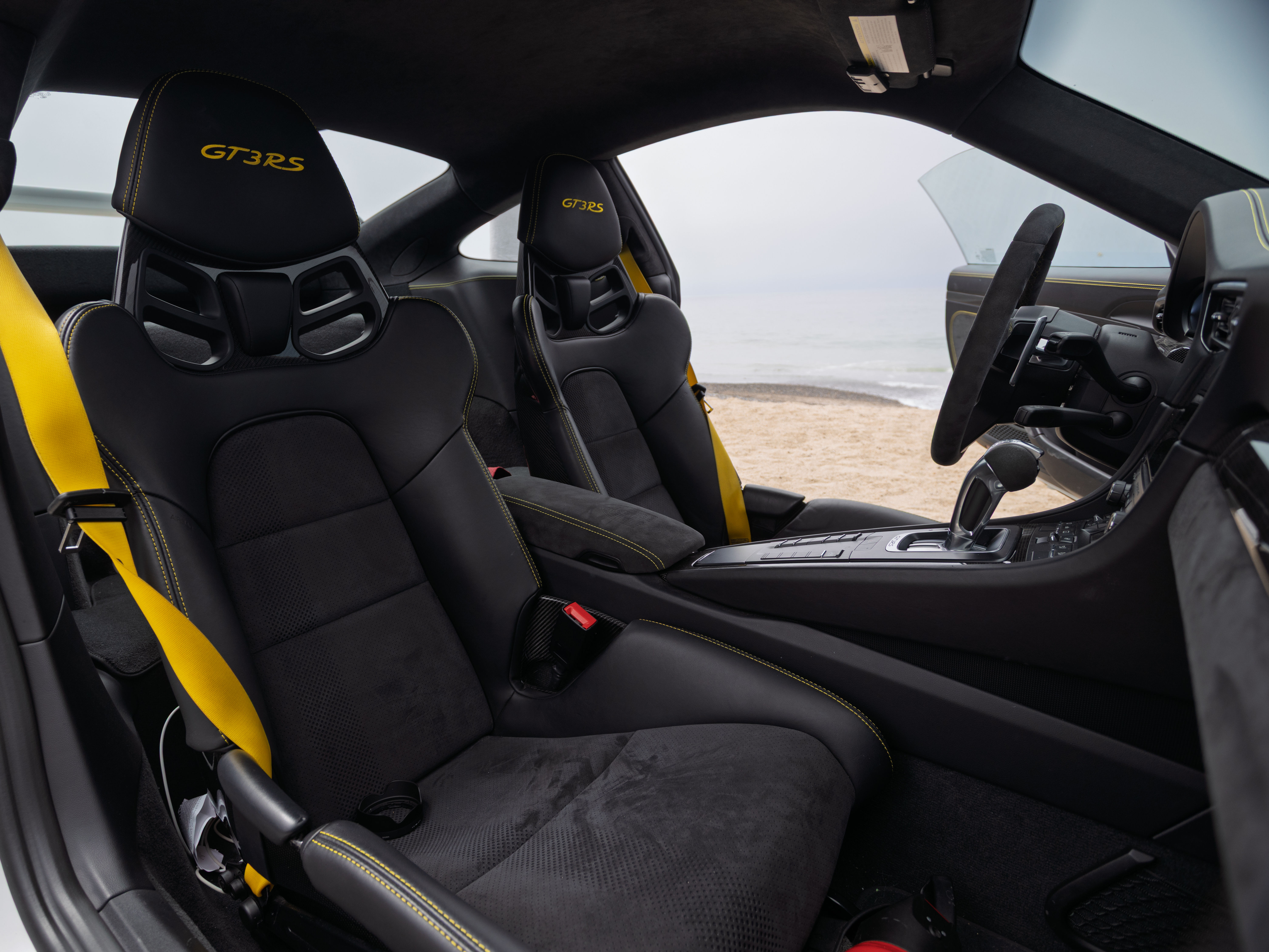 2019 PORSCHE 911 Image 21