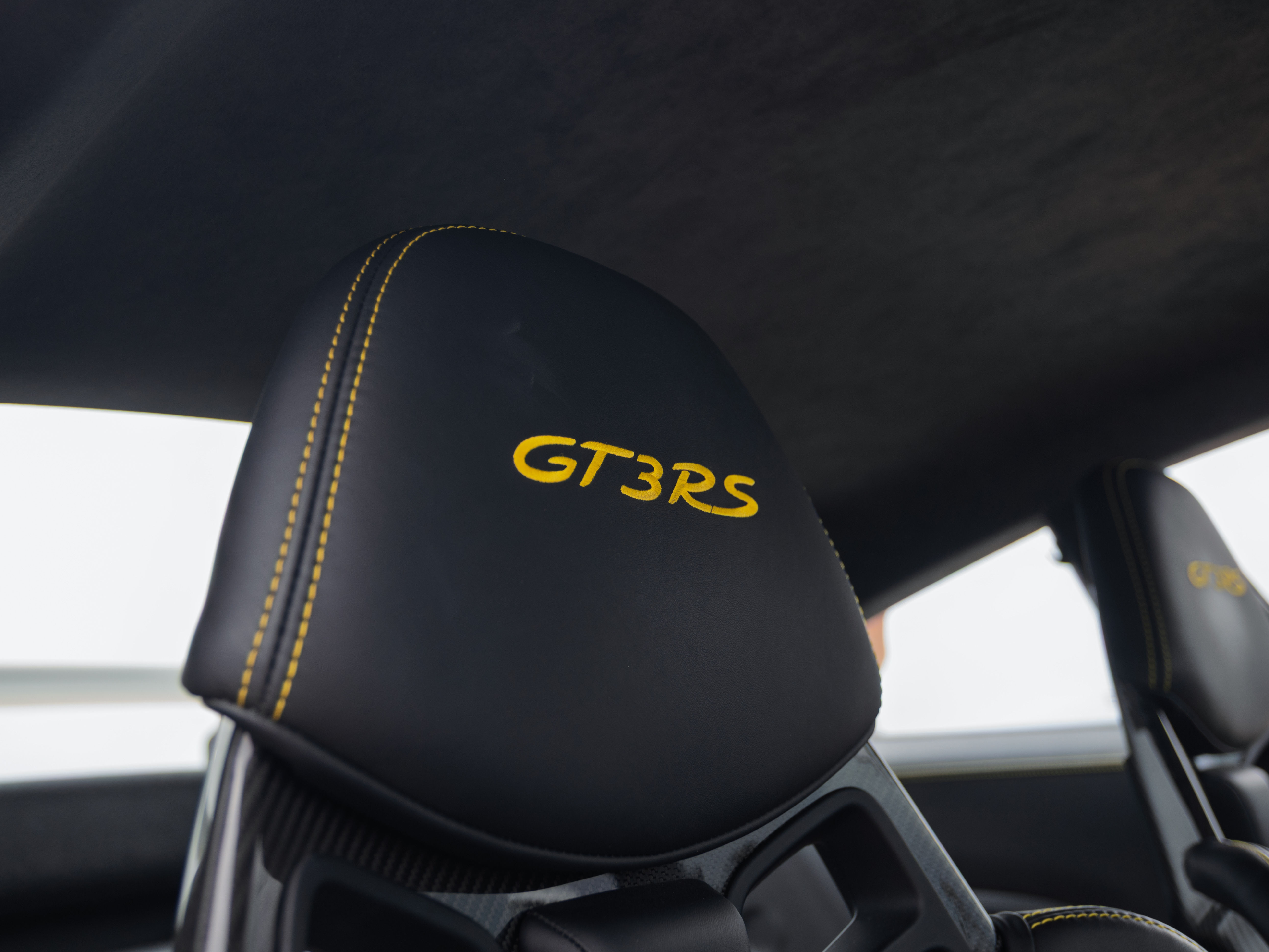 2019 PORSCHE 911 Image 22