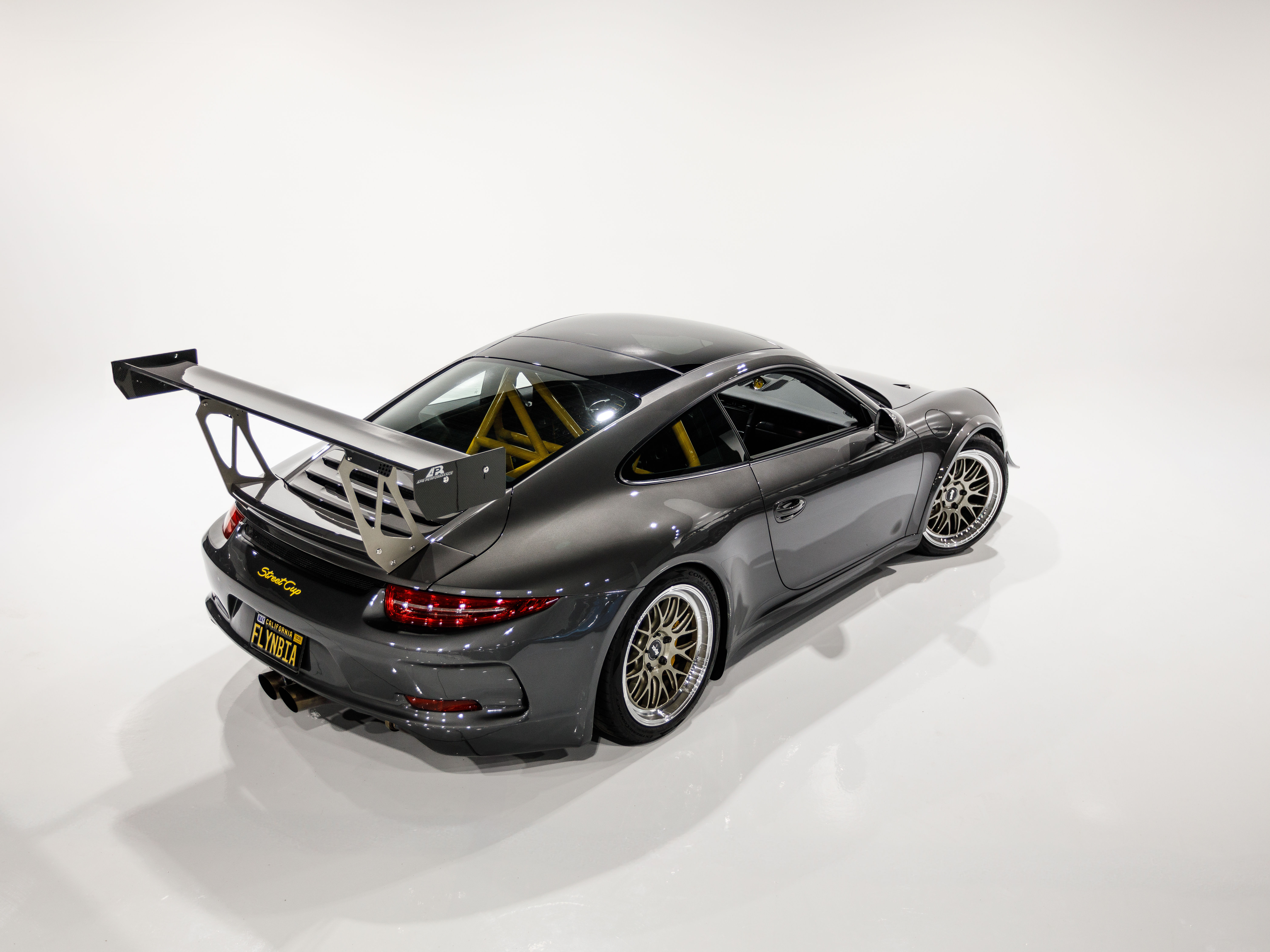 GRAY, 2013 PORSCHE 911 Image 10