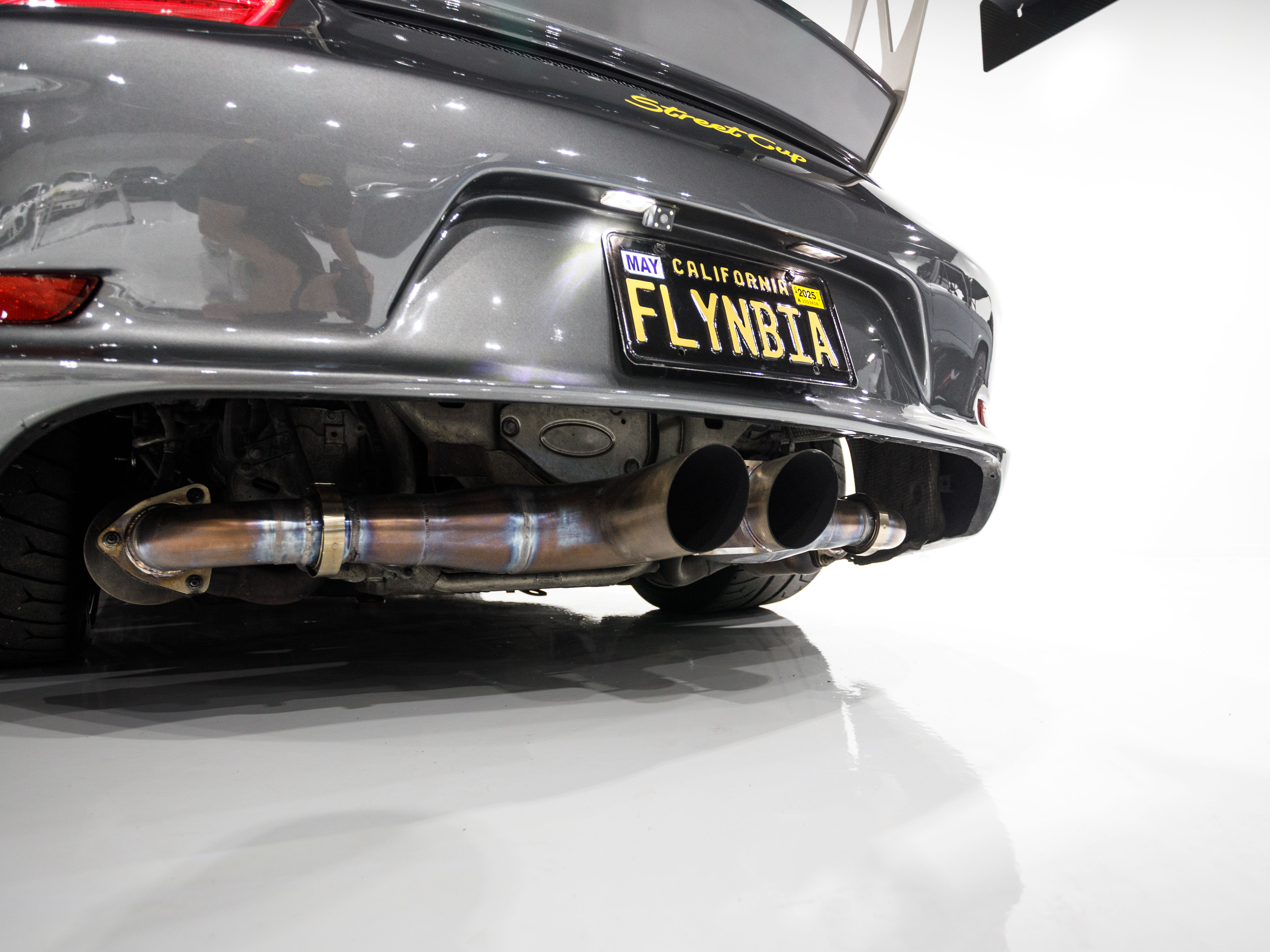 GRAY, 2013 PORSCHE 911 Image 15