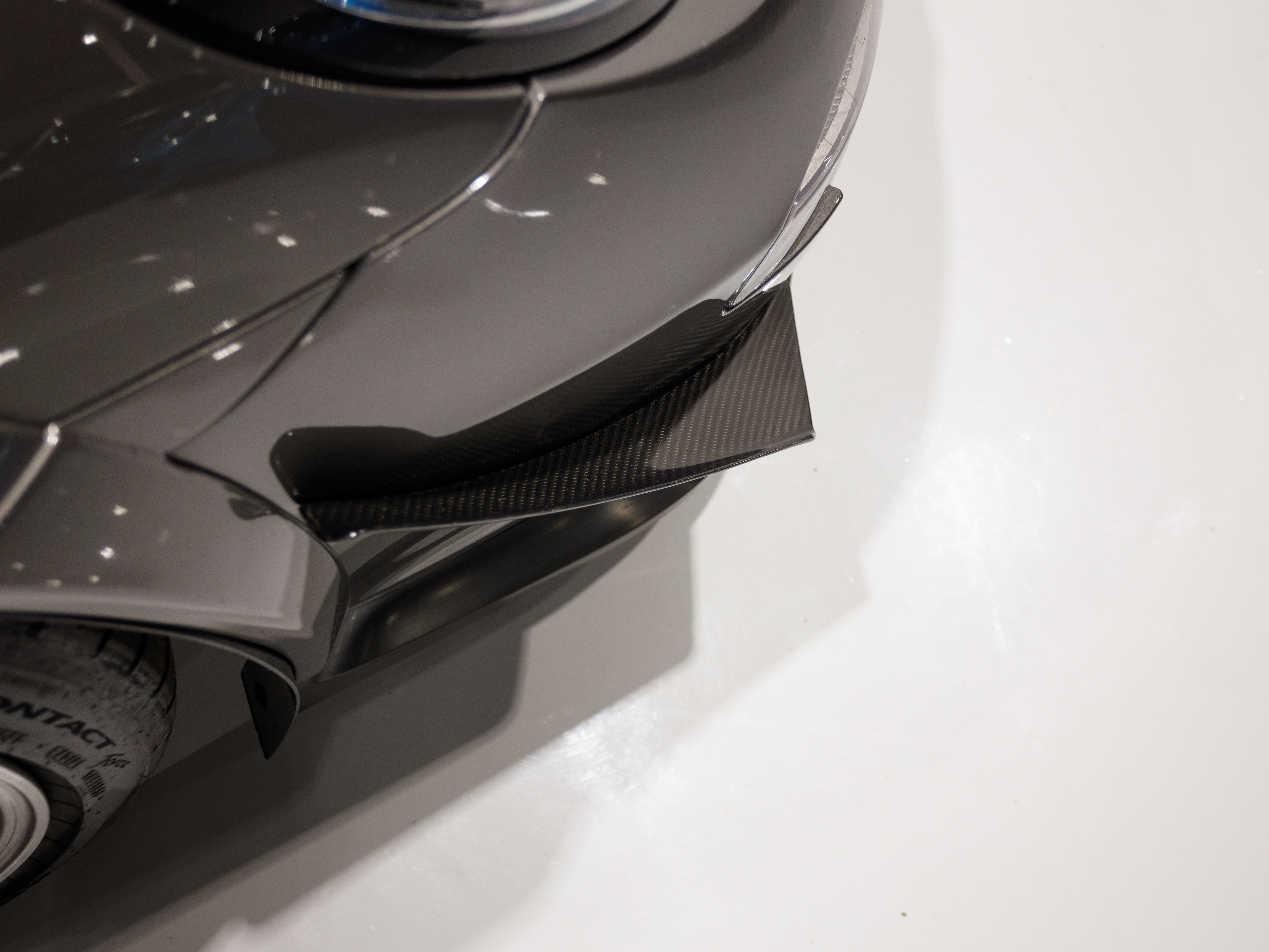GRAY, 2013 PORSCHE 911 Image 23