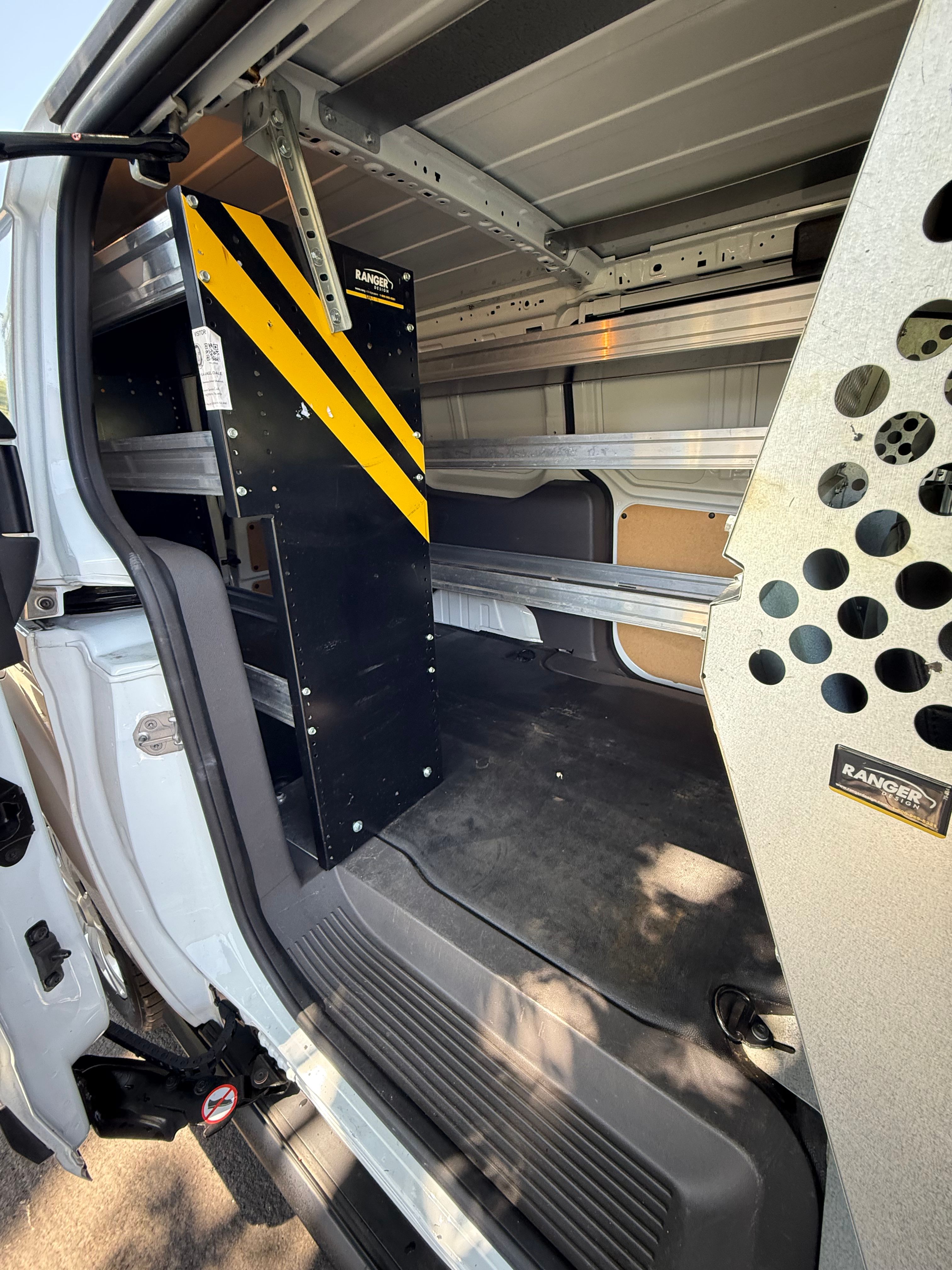 2022 FORD TRANSIT CONNECT CARGO VAN Thumnail Image 16