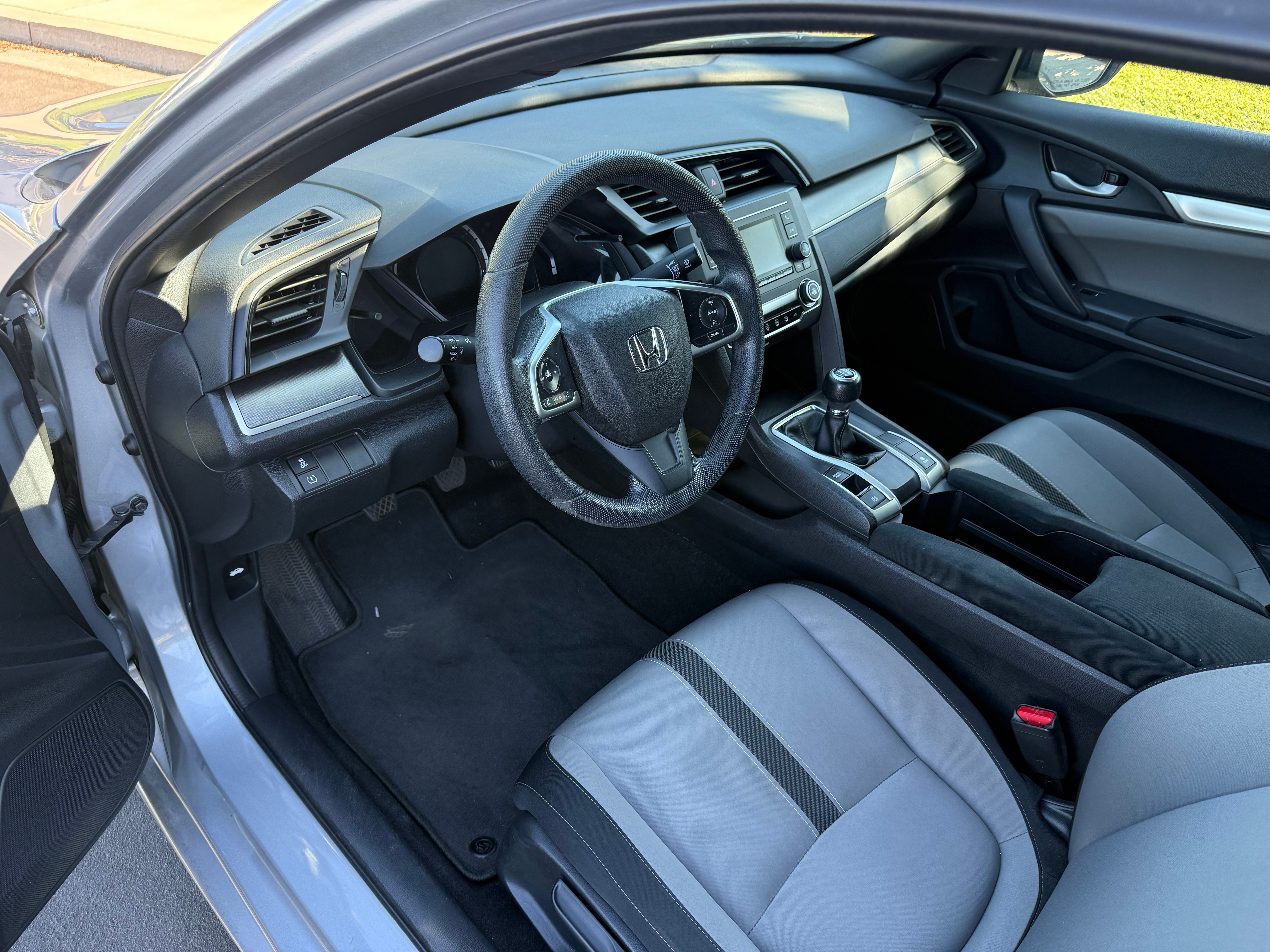 N / A, 2017 HONDA CIVIC Image 9