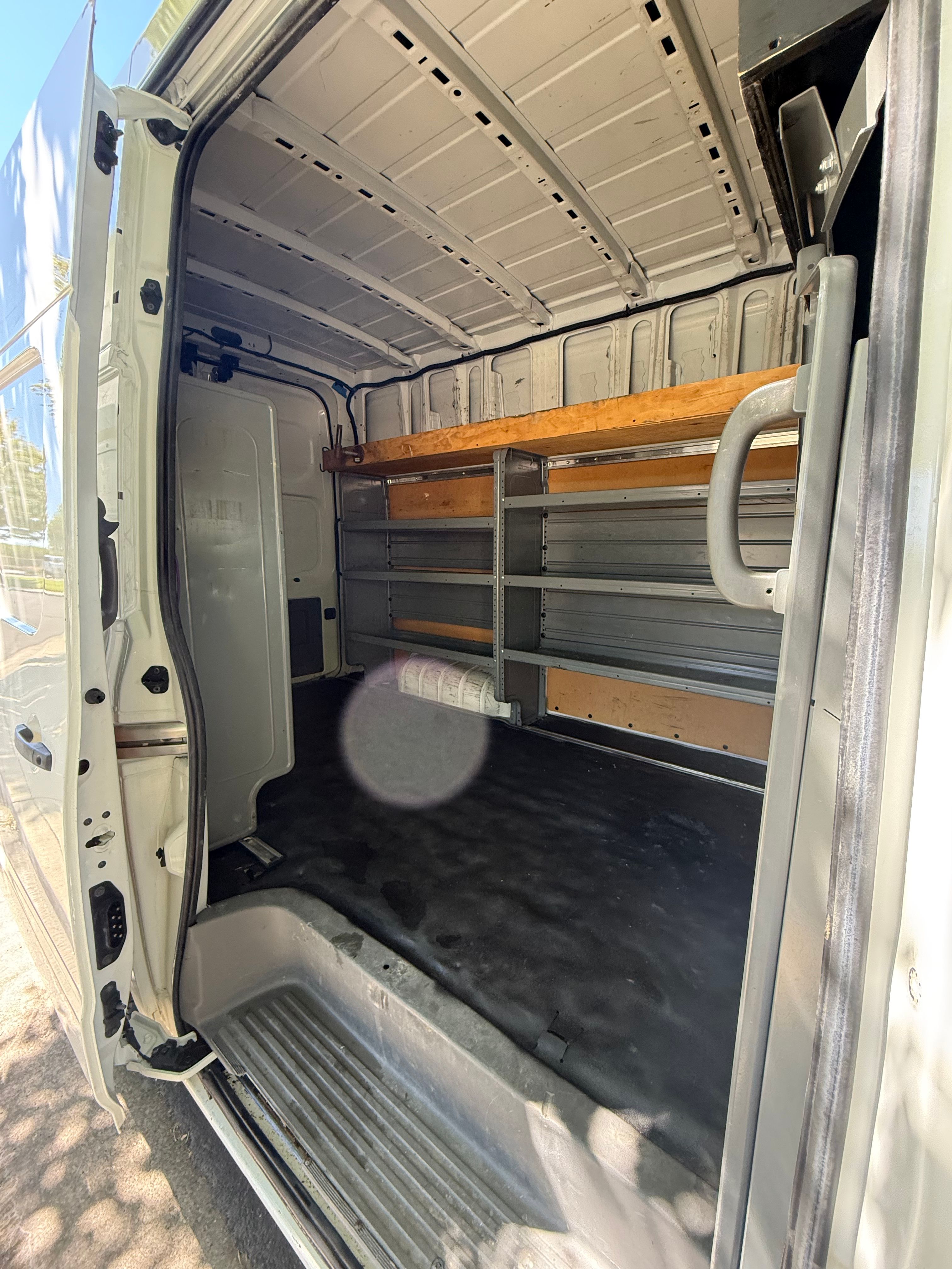 N / A, 2018 NISSAN NV2500 HD CARGO Thumnail Image 10