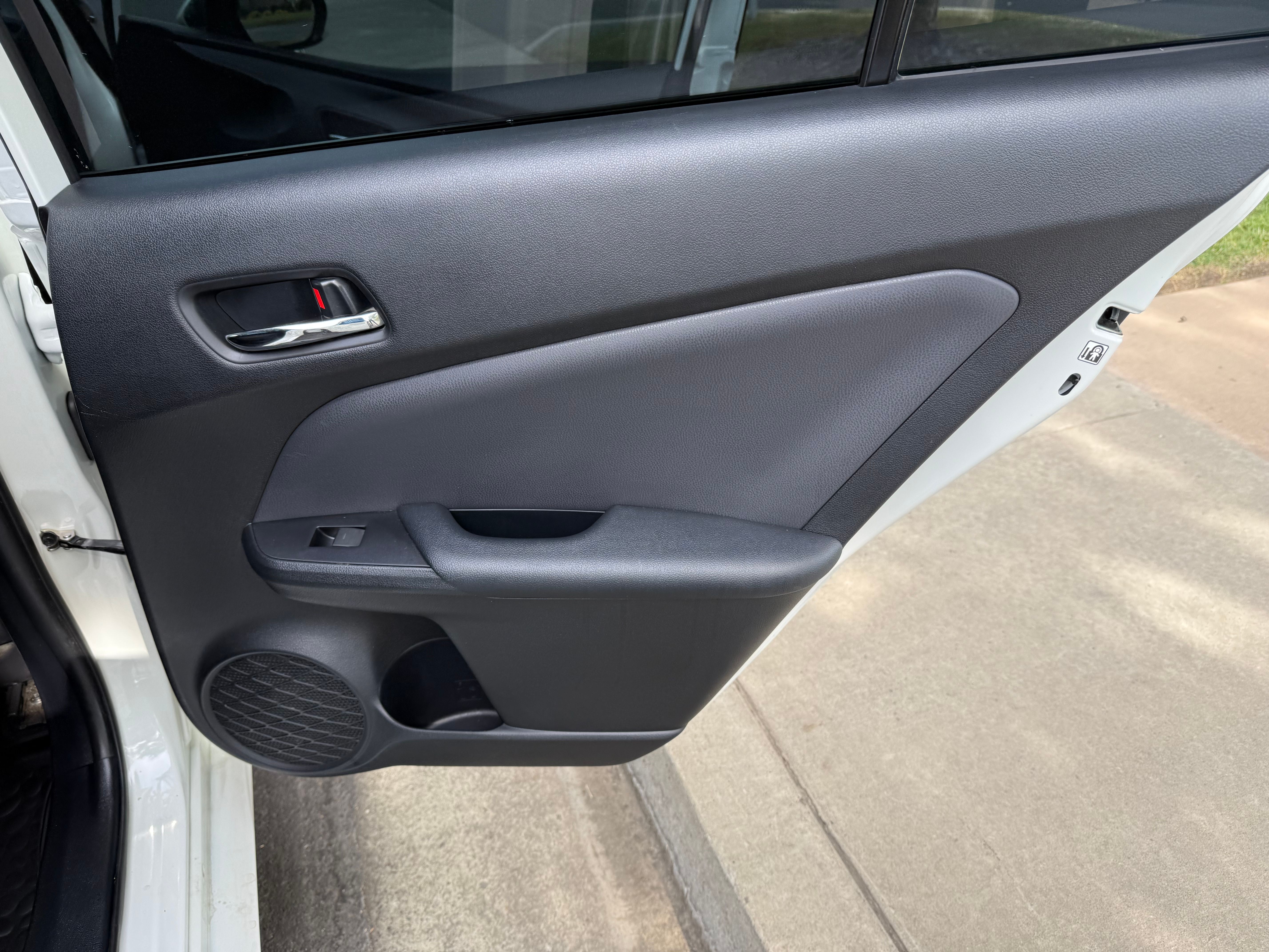 N / A, 2020 TOYOTA PRIUS Image 9