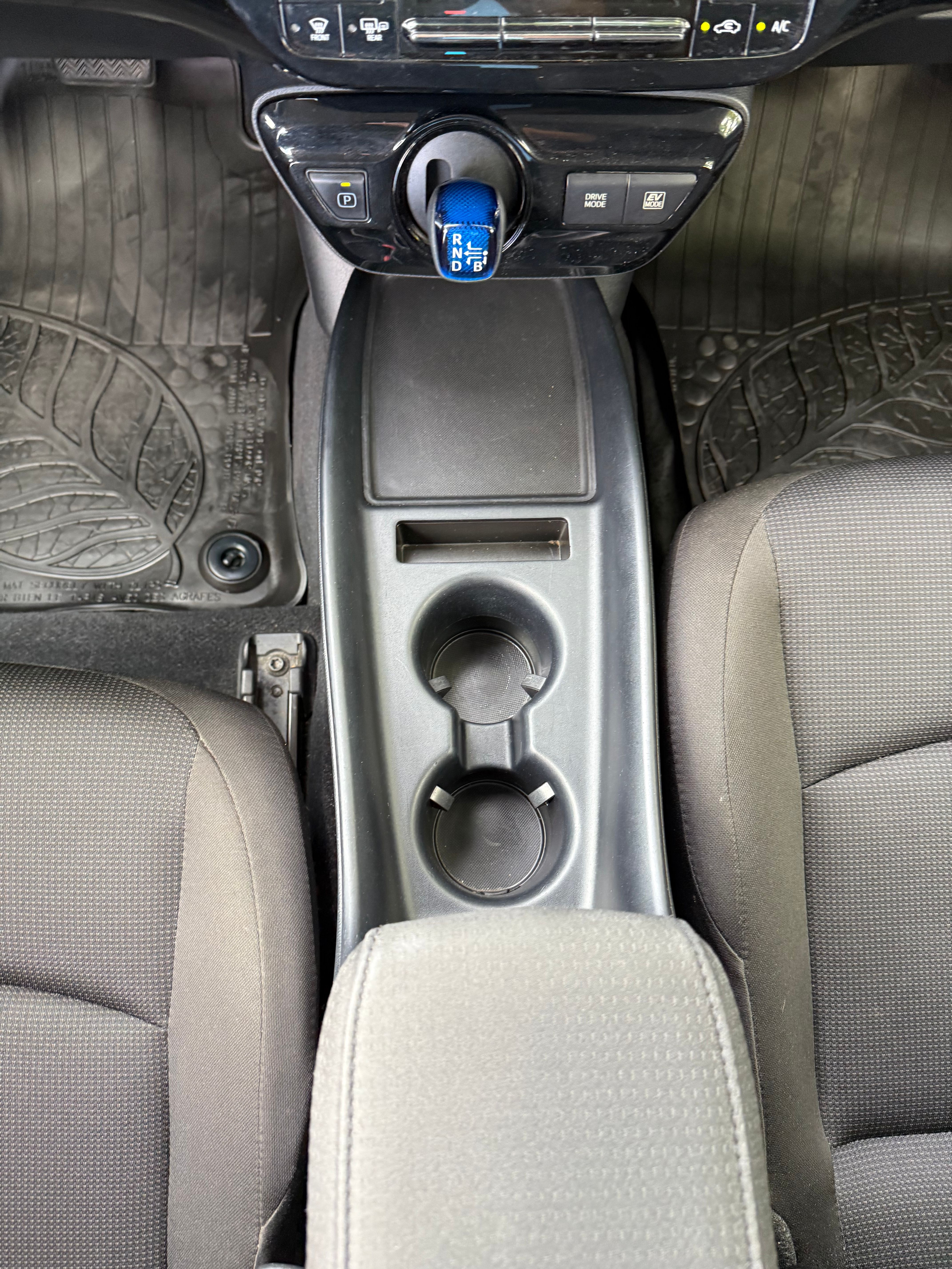 N / A, 2020 TOYOTA PRIUS Image 15