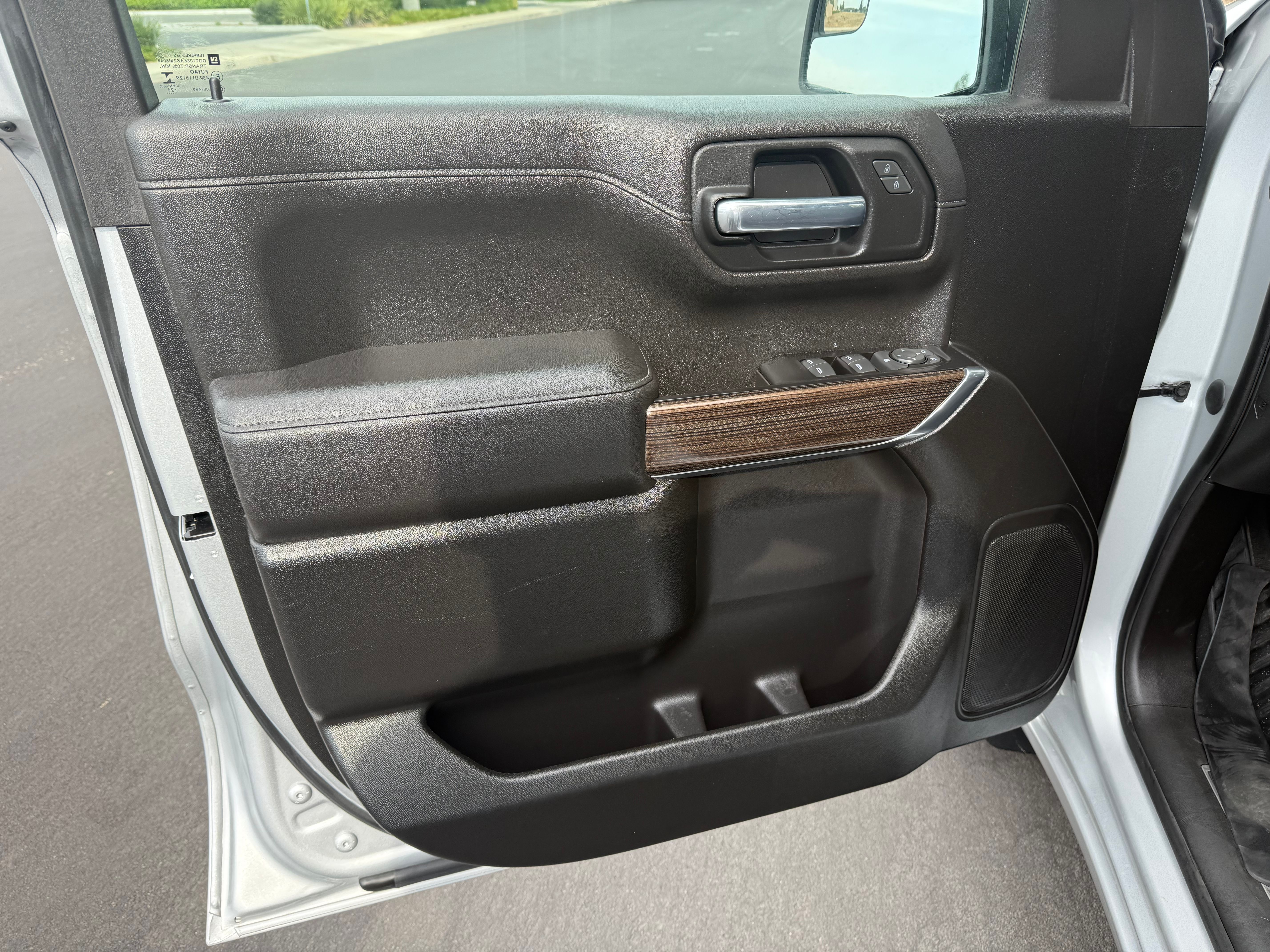 N / A, 2021 CHEVROLET SILVERADO 1500 CREW CAB Image 10