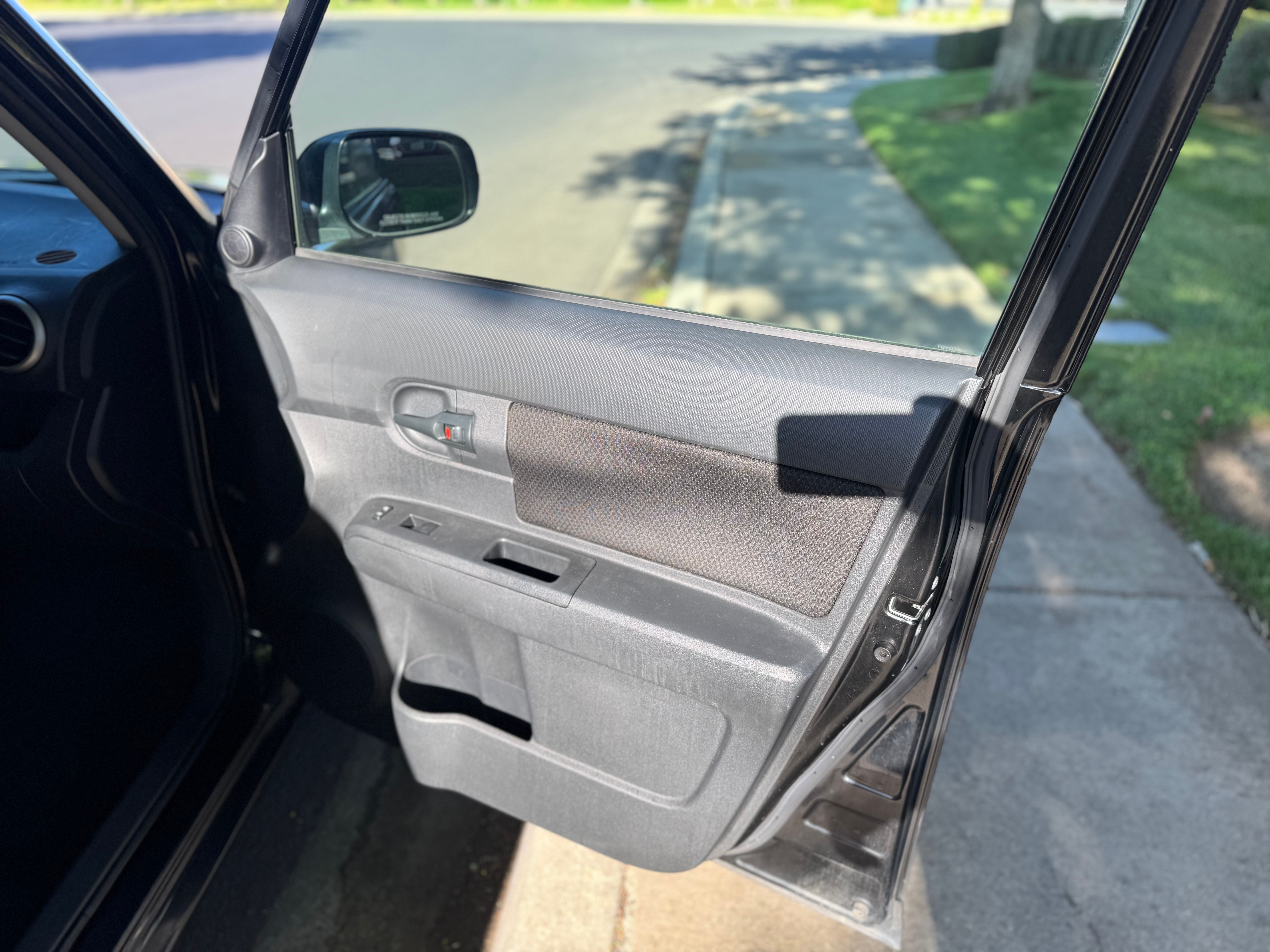 N / A, 2009 SCION XB Image 9
