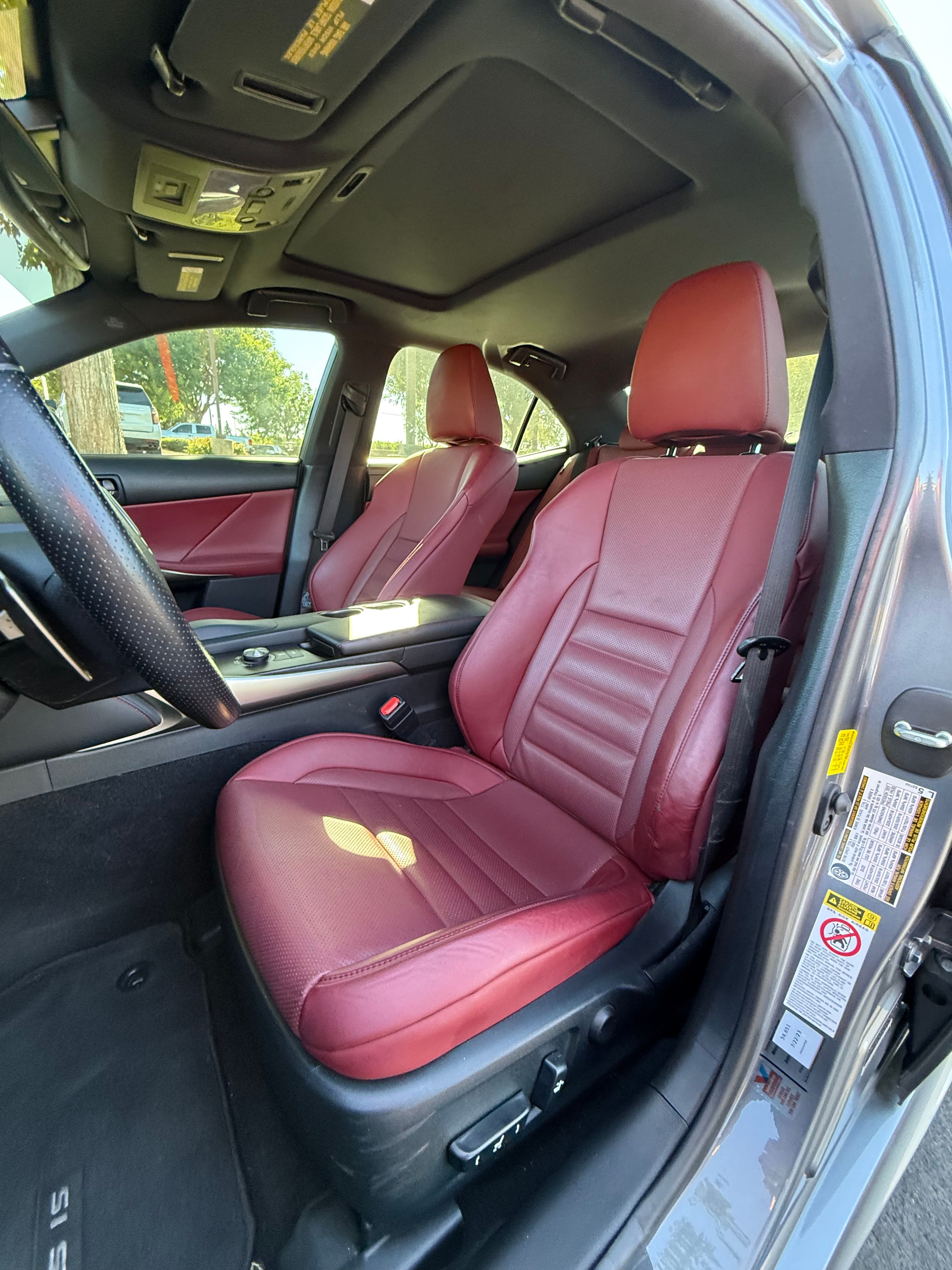 N / A, 2016 LEXUS IS Image 7
