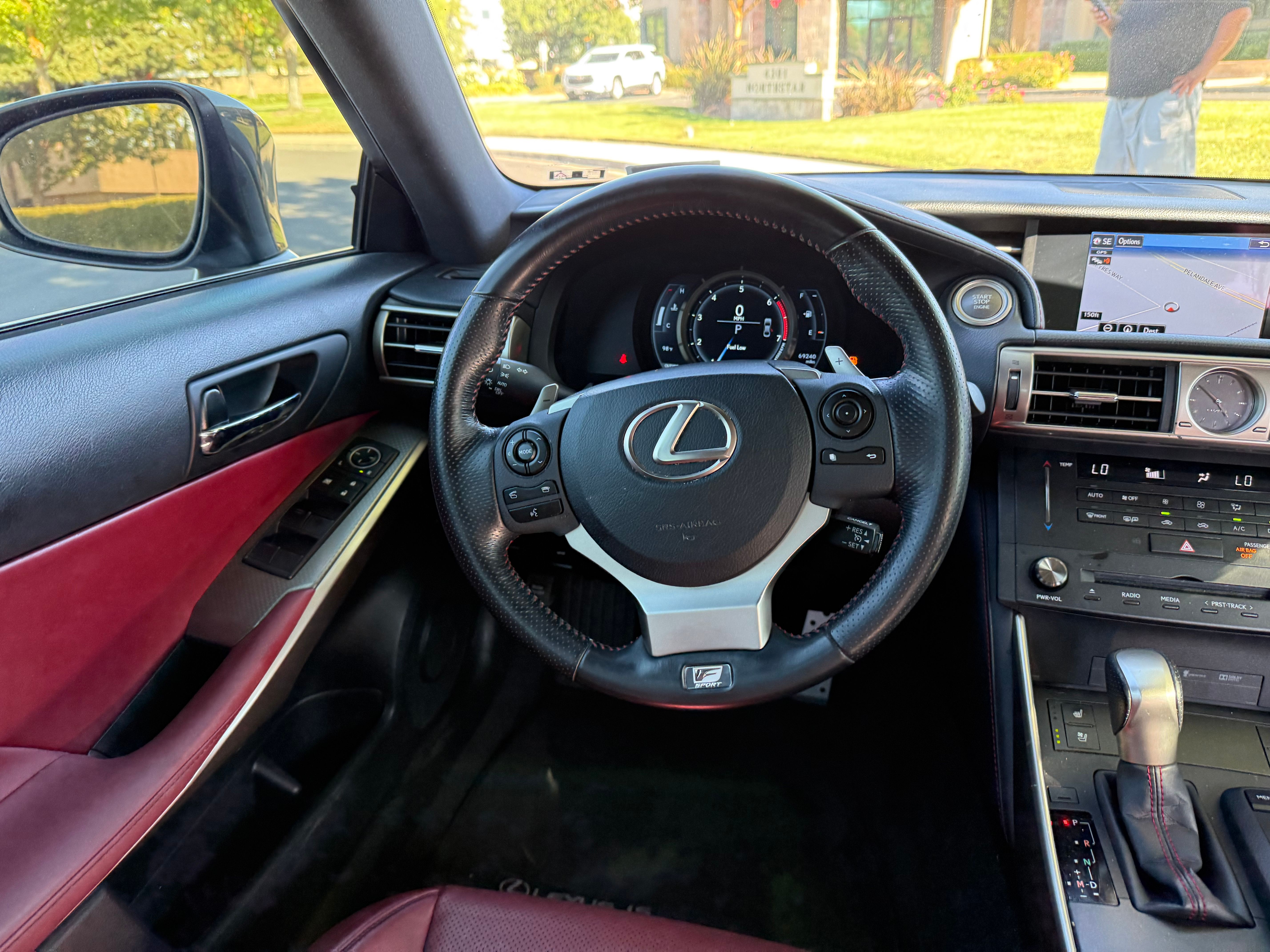 N / A, 2016 LEXUS IS Image 12