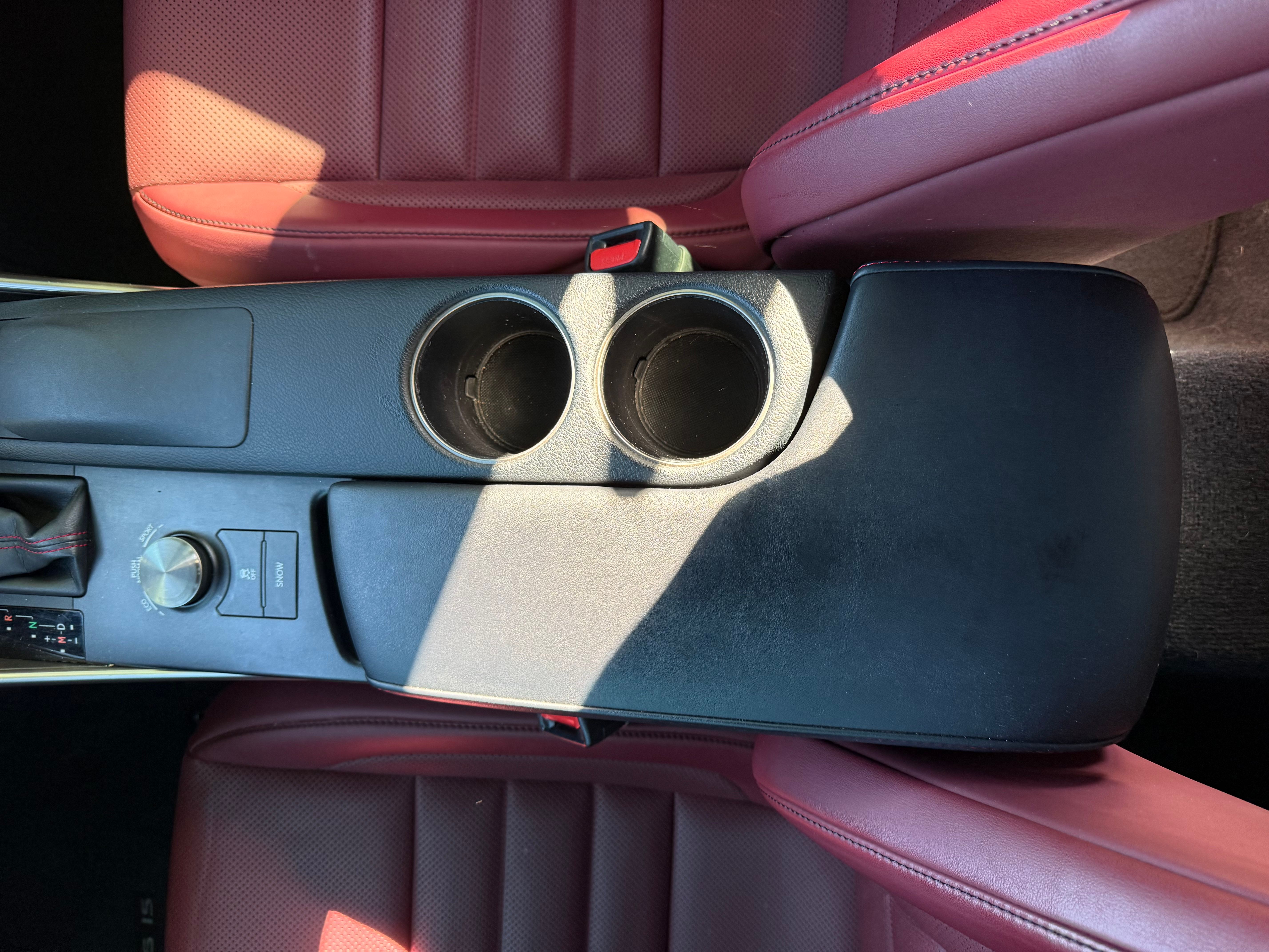 N / A, 2016 LEXUS IS Image 14
